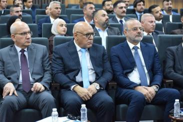 ممثلاً عن ديوان الوقف الشيعي… عميد كلية الإمام الكاظم (ع) حاضراً في مشهد وطني لتأسيس مركز دار السلام