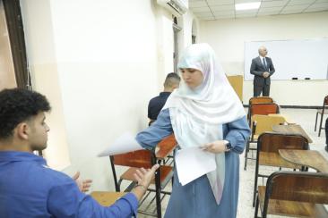 بإشراف عمادة الكلية.. امتحان تقويمي تجريبي لرفع جاهزية طلبة الأمن السيبراني بإشراف عمادة الكلية.. امتحان تقويمي تجريبي لرفع جاهزية طلبة الأمن السيبراني