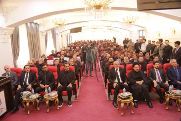 كلية الإمام الكاظم (ع) تنظّم حفلاً تأبينياً استذكاراً لمسيرة الشهيد السيد محمد الصدر ونجليه