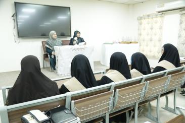 أجواء تنافسية علمية تجمع طلبة علوم القرآن والحديث في مسابقة معرفية أجواء تنافسية علمية تجمع طلبة علوم القرآن والحديث في مسابقة معرفية