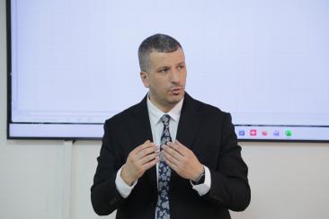 كلية الإمام الكاظم (ع) تختتم دورة متخصصة في مهارات Excel لتعزيز جاهزية الطلبة كلية الإمام الكاظم (ع) تختتم دورة متخصصة في مهارات Excel لتعزيز جاهزية الطلبة