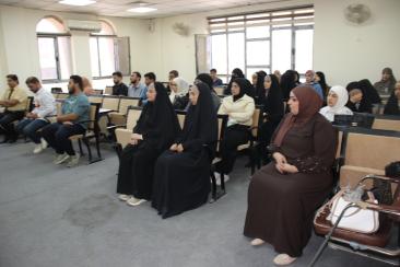 مناهج التفسير وأسس التفكير المنطقي في ندوات علمية بكلية الإمام الكاظم (ع)