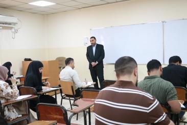 أجواء أكاديمية منظمة ترافق الامتحان التقويمي في كلية الإمام الكاظم (ع) أجواء أكاديمية منظمة ترافق الامتحان التقويمي في كلية الإمام الكاظم (ع)