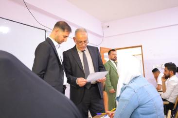 جولة ميدانية لمعاون العميد لمتابعة الامتحانات النهائية في أقسام بابل جولة ميدانية لمعاون العميد لمتابعة الامتحانات النهائية في أقسام بابل