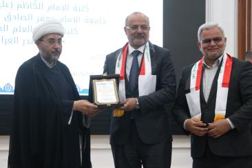 الاحتفاء بصناع الاثر