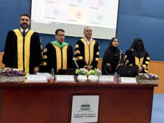  التدريسي في قسم اللغة العربية(أ.د. مرتضى جبار كاظم) يشارك في مناقشة أطروحة دكتوراه بجامعة الشارقة ض