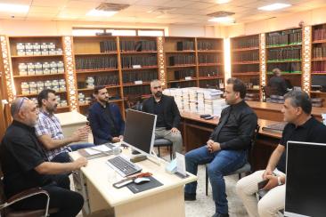  وفد العتبة العباسية يدعم مكتبة كلية الإمام الكاظم (عليه السلام)