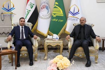 عميد كلية الإمام الكاظم (ع) يستقبل المستشار الثقافي العراقي في ماليزيا