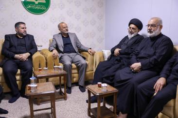 وكيل المرجعية الدينية العليا يلتقي أساتذة كلية الإمام الكاظم ويبرز أهمية القضية الحسينية