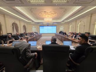 ممثل كلية الإمام الكاظم (عليه السلام) يشارك في اجتماعٍ لرسم ملامح المشروع الوطني للذكاء الاصطناعي