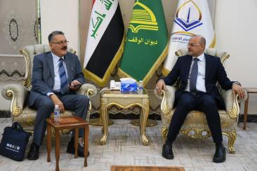 اللجنة الوزارية تزور كلية الإمام الكاظم(عليه السلام) لتقييم الواقع الأكاديمي لأقسام التربية