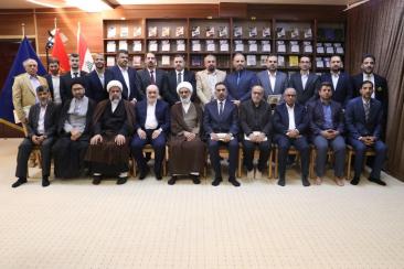 في سياق الارتقاء بكوادرها الأكاديمية، كلية الإمام الكاظم (ع) توفد أساتذتها إلى دورة فكرية خارج العرا