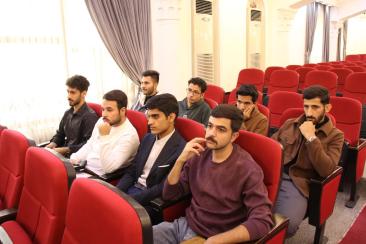 مستهدفة رفع الوعي بين الطلبة، ندوة تثقيفية تناقش الاستخدام الصحيح للمضادات الحيوية