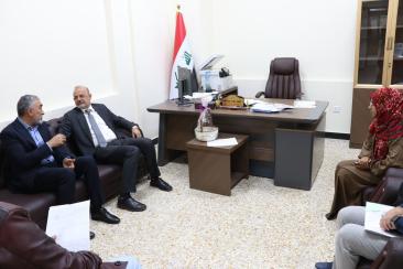 مشرعة أبوابها لطلبة العلم ومقاعدها تتّسع للجميع… كلية الإمام الكاظم (ع) تواصل استقبال الطلبة الدوليي